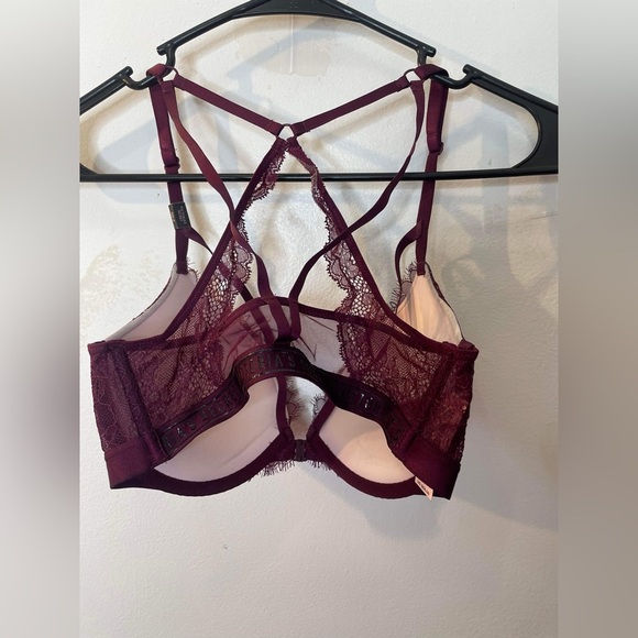 NWT Victoria’s Secret push-up bra, 32 D - Picture 3 of 10